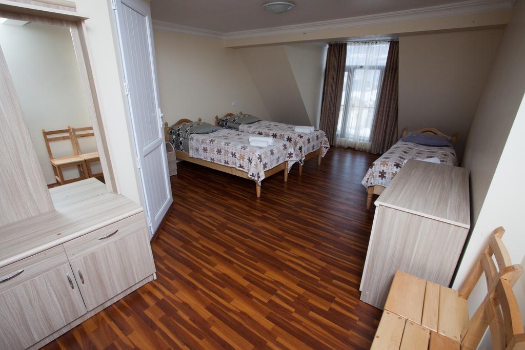 Mestiatour Guest House Εξωτερικό φωτογραφία
