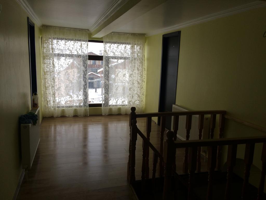Mestiatour Guest House Εξωτερικό φωτογραφία